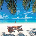 Maldives resort owners back bill criminalising tourism boycott call